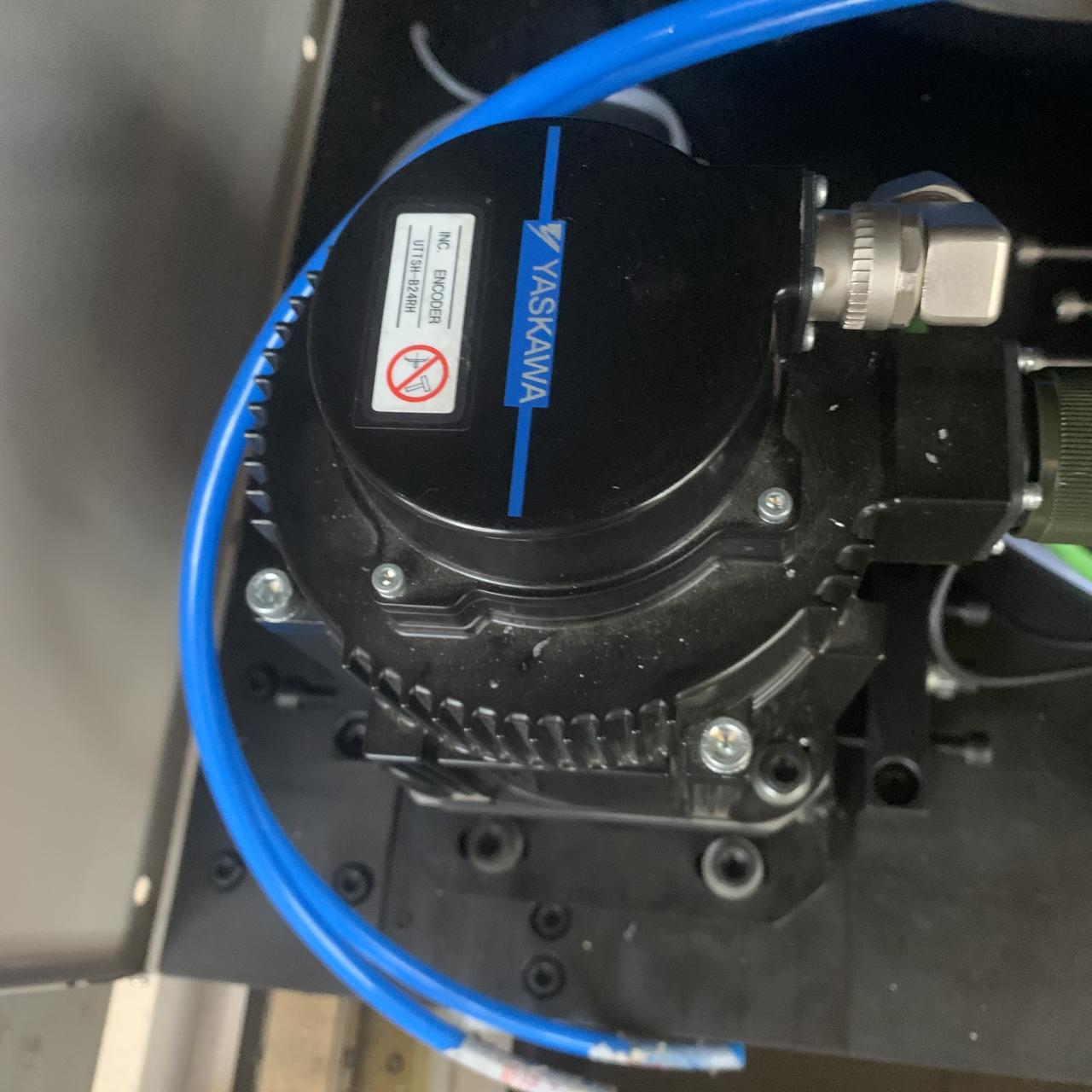 1kw 2kw Good Price Fiber Laser Cutting Machine For Sheet Metal 1kw 2kw Dobrá cena Vláknový laserový rezací stroj na plech