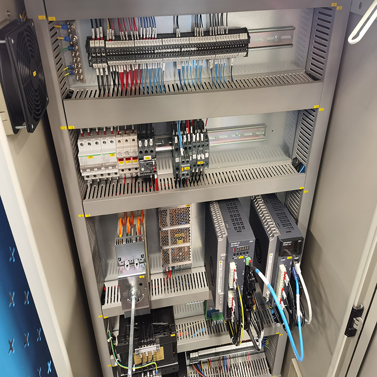 300t/4000 Hydraulic Press Brake Machine Hydraulický ohraňovací lis 300t/4000