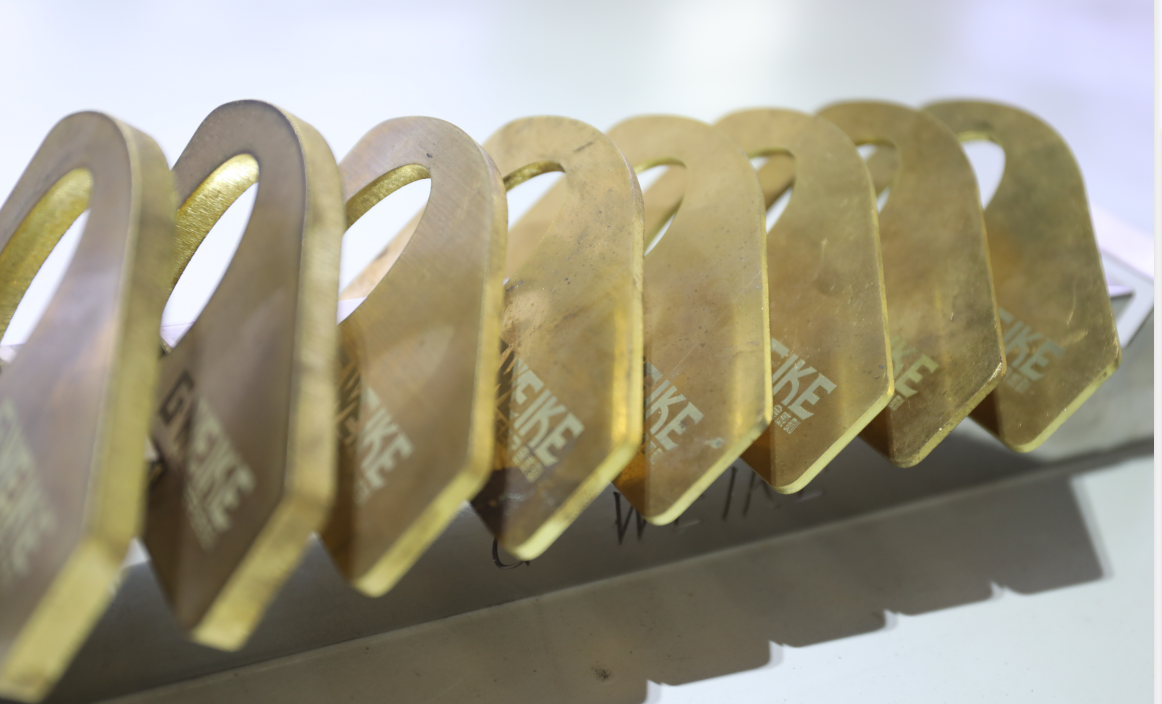 4kw vláknový laserový rezací stroj