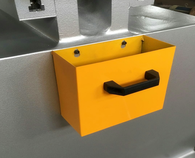 60t Q35-16 Hydraulic Ironworker Shearing Punching Bending And Notching Machine 60t Q35-16 Hydraulický železiarsky stroj na ohýbanie a vrúbkovanie