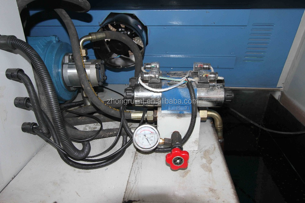 60t Q35-16 Hydraulic Ironworker Shearing Punching Bending And Notching Machine 60t Q35-16 Hydraulický železiarsky stroj na ohýbanie a vrúbkovanie