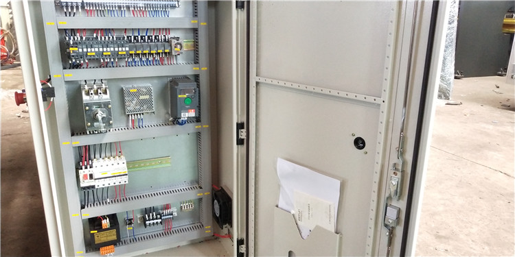 6mm*3200 Hydraulic Steel Plate Cutting Machinery Steel Plate Shearing Machine 6 mm * 3200 Hydraulické stroje na rezanie oceľových dosiek Stroj na strihanie oceľových dosiek