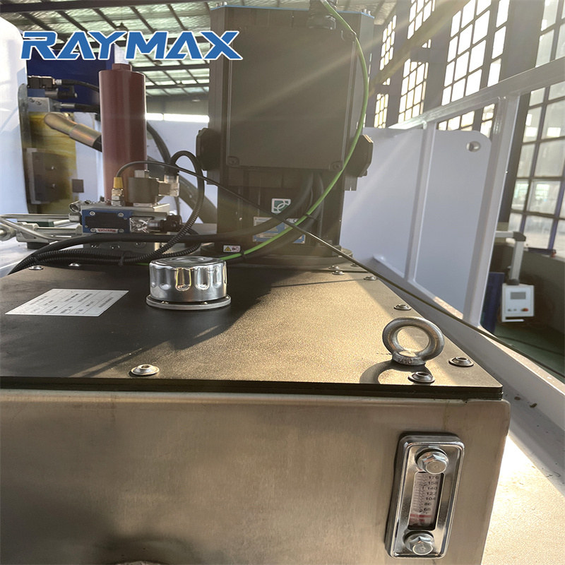 CNC ohýbačka ohraňovacích lisov so systémom Da52t