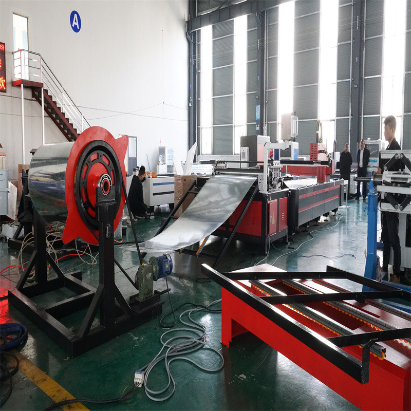 Laserový rezací stroj na kovové vlákna Raycus CNC 1000w 1500w 2000w