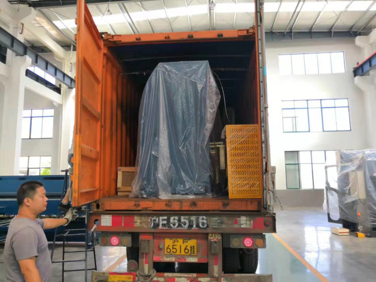 Cnc Nc Hydraulic Press Metal Guillotine Shear Machine For Carbon Stainless Steel Sheet CNC Nc Hydraulický lis na kovové gilotínové nožnice na uhlíkové plechy z nehrdzavejúcej ocele