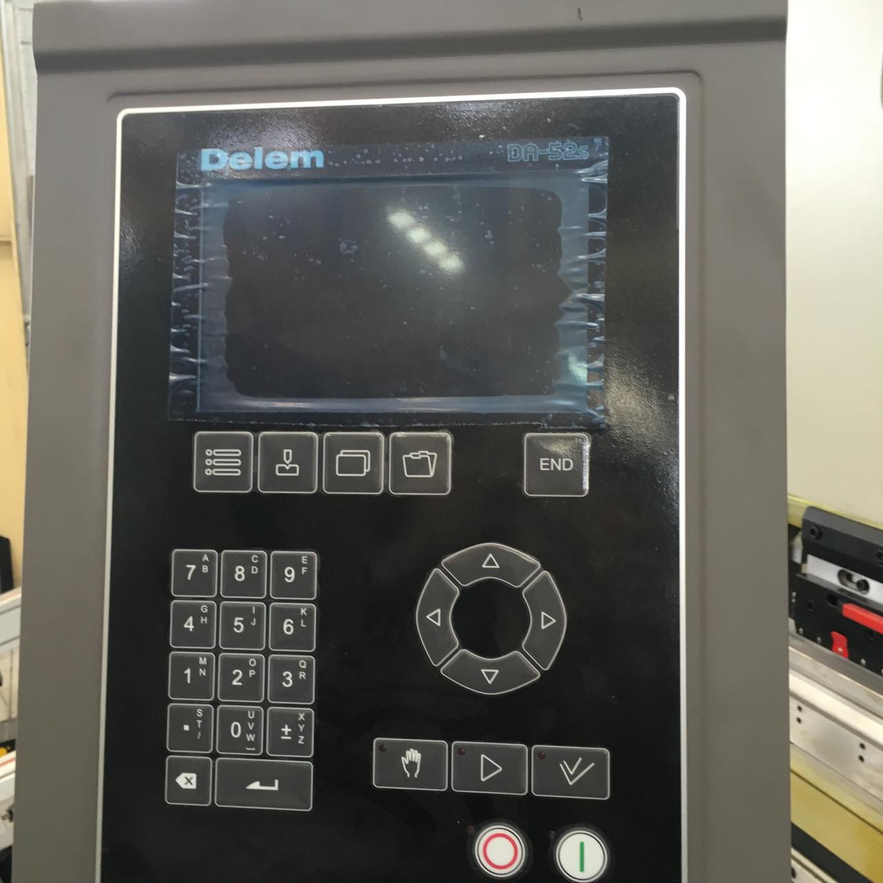 Cnc Servo Press Brake 250t/3.2m 3+1 Axis 3 Meter Sheet Metal Press Brake CNC servo ohraňovací lis 250t/3,2m 3+1 os 3 metrový plechový ohraňovací lis