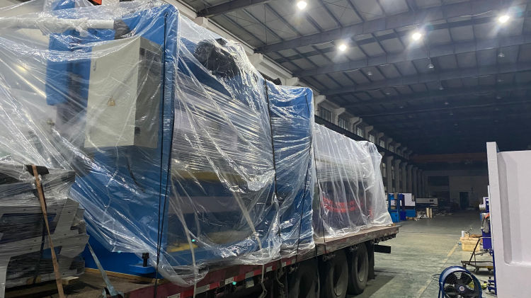 Economic Single Double Worktable Cnc Sheet Metal Fiber Laser Cutting Machine Ekonomický jednoduchý dvojitý pracovný stôl CNC stroj na rezanie plechových vlákien laserom