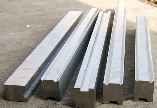 Full Automatic High Power Sheet Bending Machine And Cnc Press Brake Machine Plne automatický stroj na ohýbanie plechov s vysokým výkonom a CNC lis na brzdenie