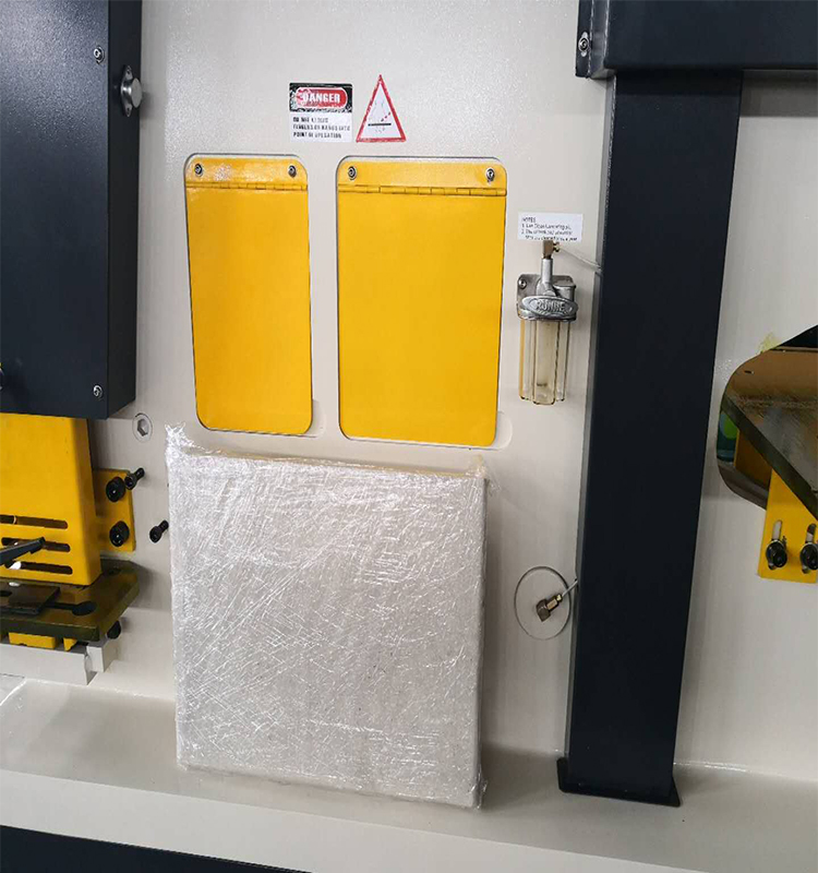 Metal Cutting Hydraulic Steelworkers Machine For Punching Cropping Notching Cutting Hydraulický stroj na rezanie kovov na dierovanie Orezávanie Rezanie vrúbkov