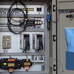 Metal Plate Press Brake Machine / CNC Hydraulic Press Brake Machine Ohraňovací lis na kovové dosky / CNC hydraulický ohraňovací lis