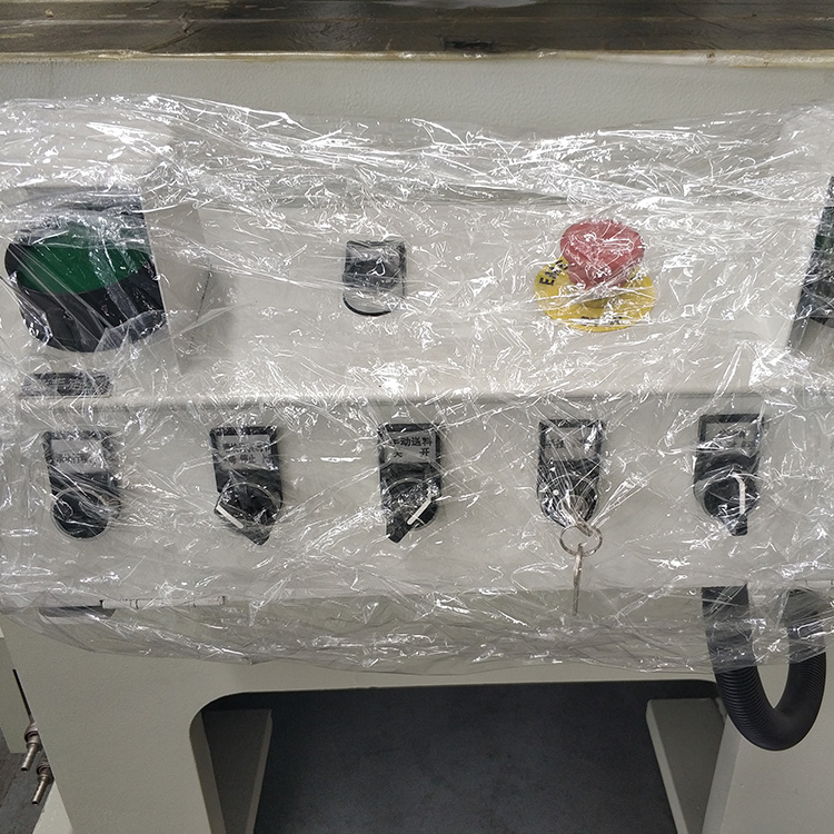 Pneumatic Friction Clutch High Performance Punch Press Machine Pneumatická trecia spojka Vysokovýkonný dierovací lis