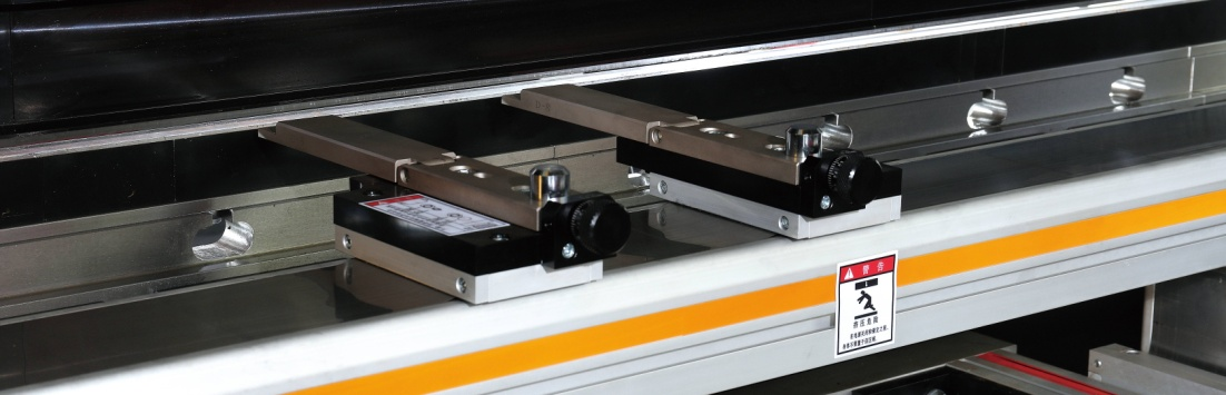 Steel Sheet Aluminum Bending Hydraulic Press Brake Machine Hydraulický ohraňovací lis na ohýbanie oceľového plechu