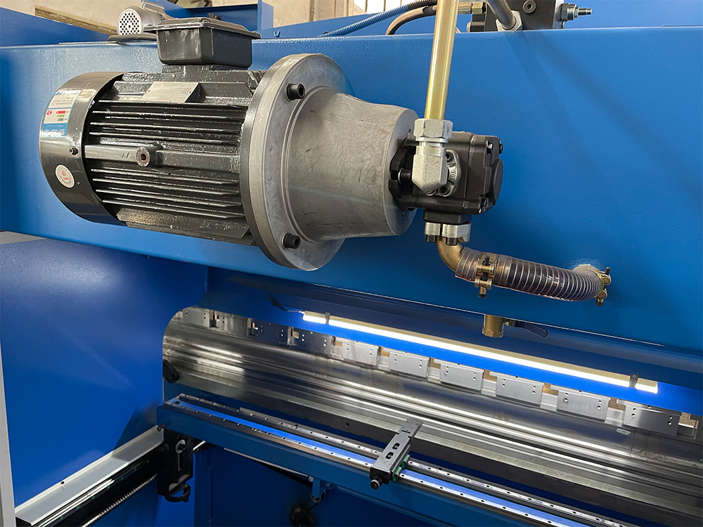 Wc67k-400T Cnc Plc Manual Sheet Bending Machine Hydraulic Nc Press Brake Machine Wc67k-400T CNC Plc Ručná ohýbačka plechu Hydraulický NC ohraňovací lis